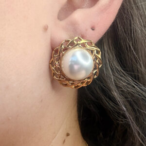 “Sunshine pearl” earrings gold plated